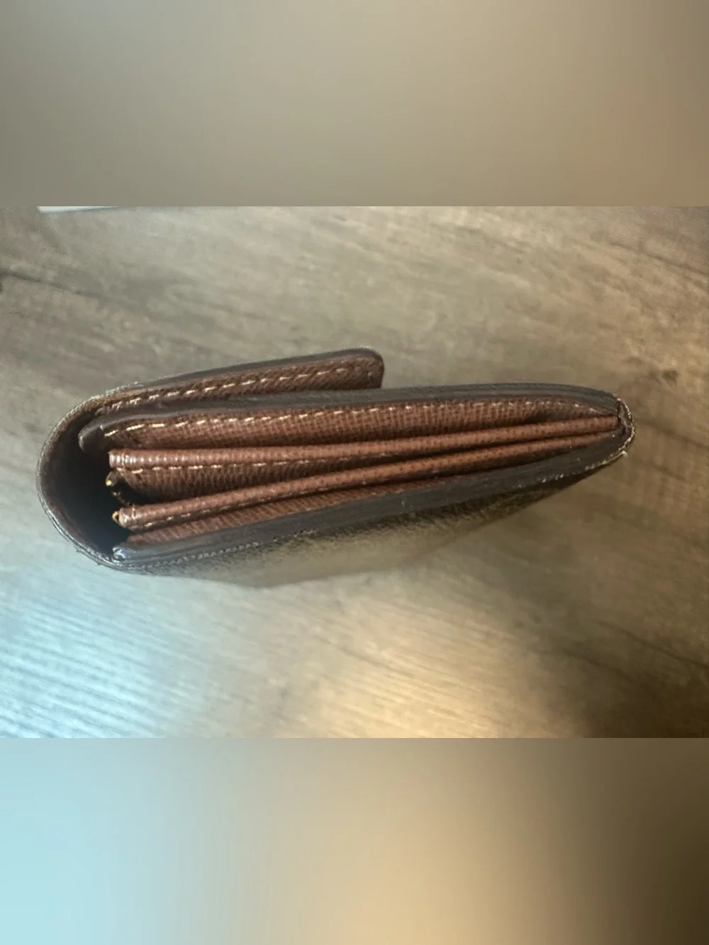 Louis Vuitton Monogram Sarah Wallet - Picture 3 of 13